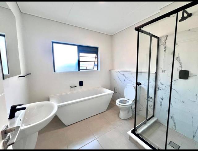 3 BEDROOM PROPERTY TO RENT IN THE HUNTSMAN